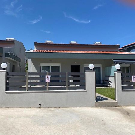 Lili Houses In Nikiti 350M From The Beach Exterior foto