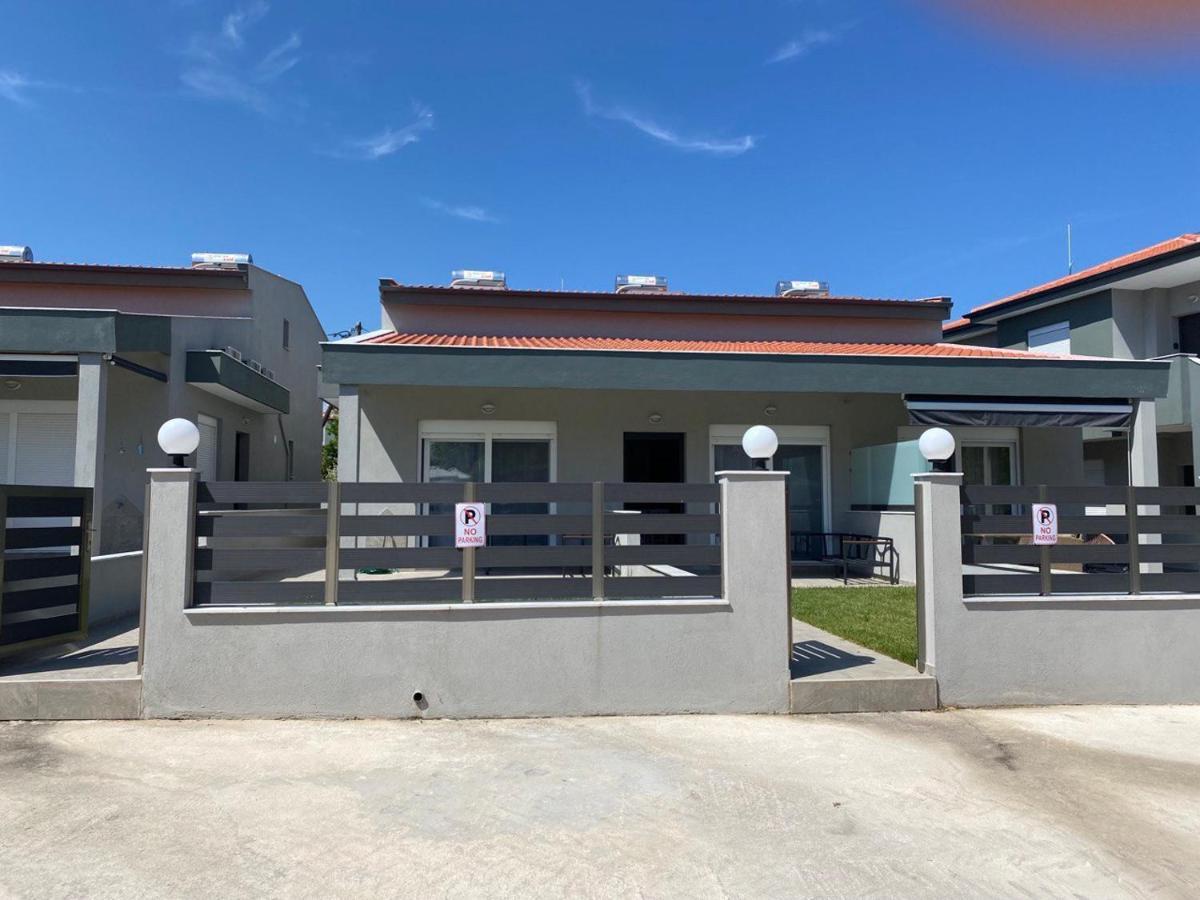 Lili Houses In Nikiti 350M From The Beach Exterior foto