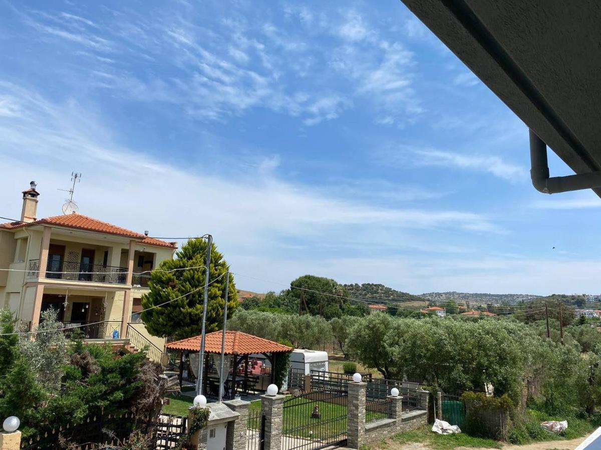 Lili Houses In Nikiti 350M From The Beach Exterior foto