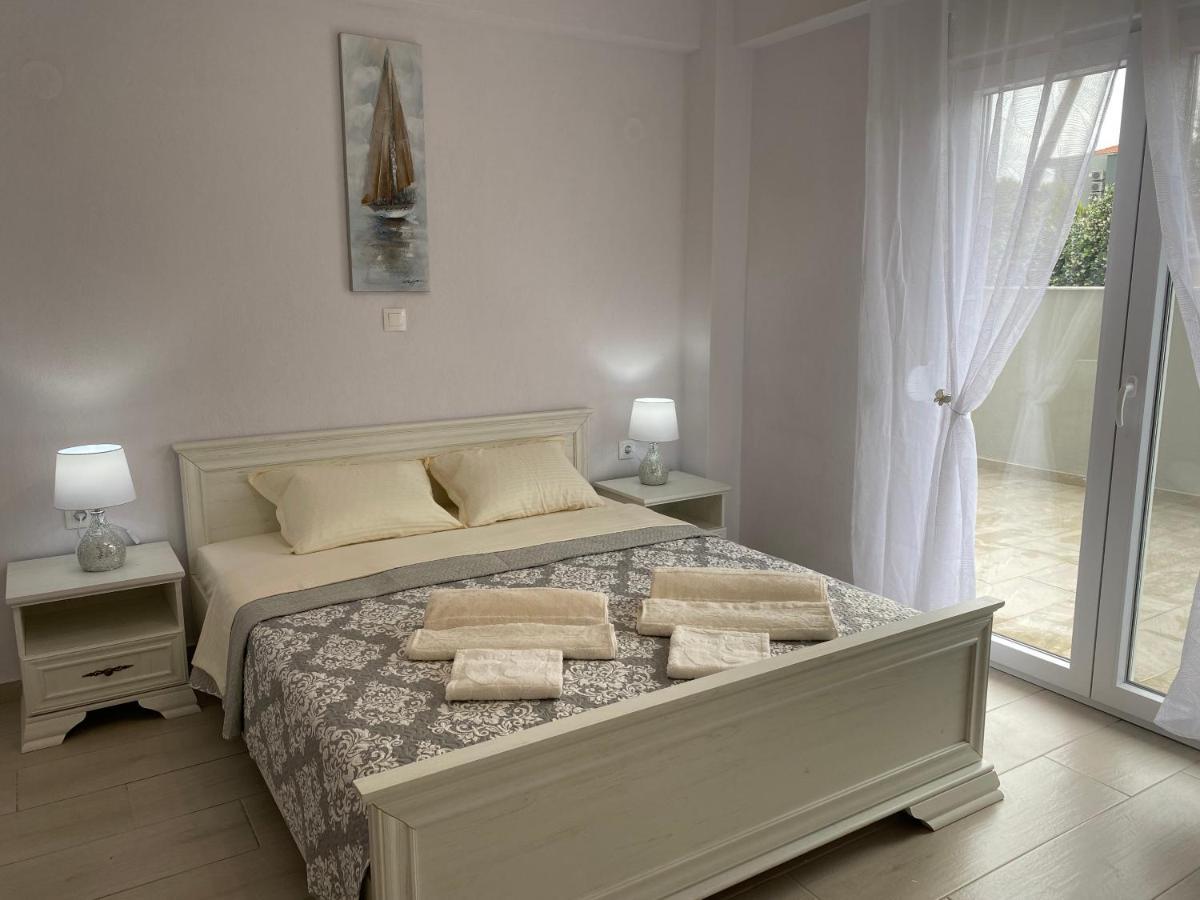 Lili Houses In Nikiti 350M From The Beach Exterior foto