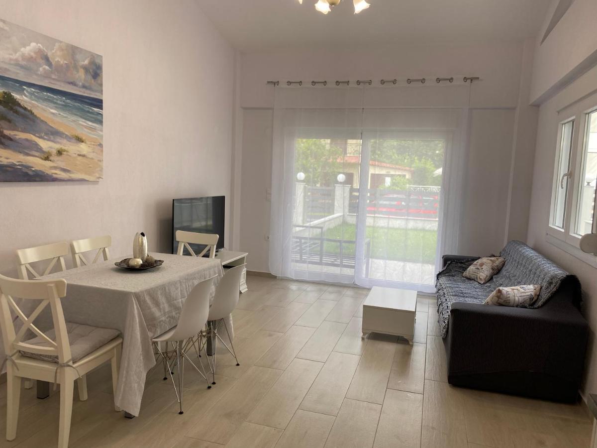 Lili Houses In Nikiti 350M From The Beach Exterior foto