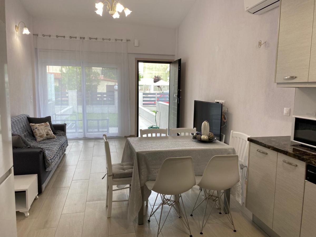 Lili Houses In Nikiti 350M From The Beach Exterior foto